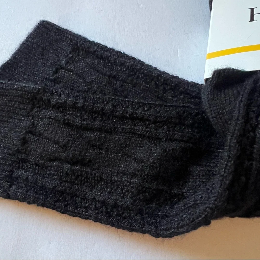 HUE CABLE KNIT RIB KNEE HIGH SOCKS BLACK OS NWT